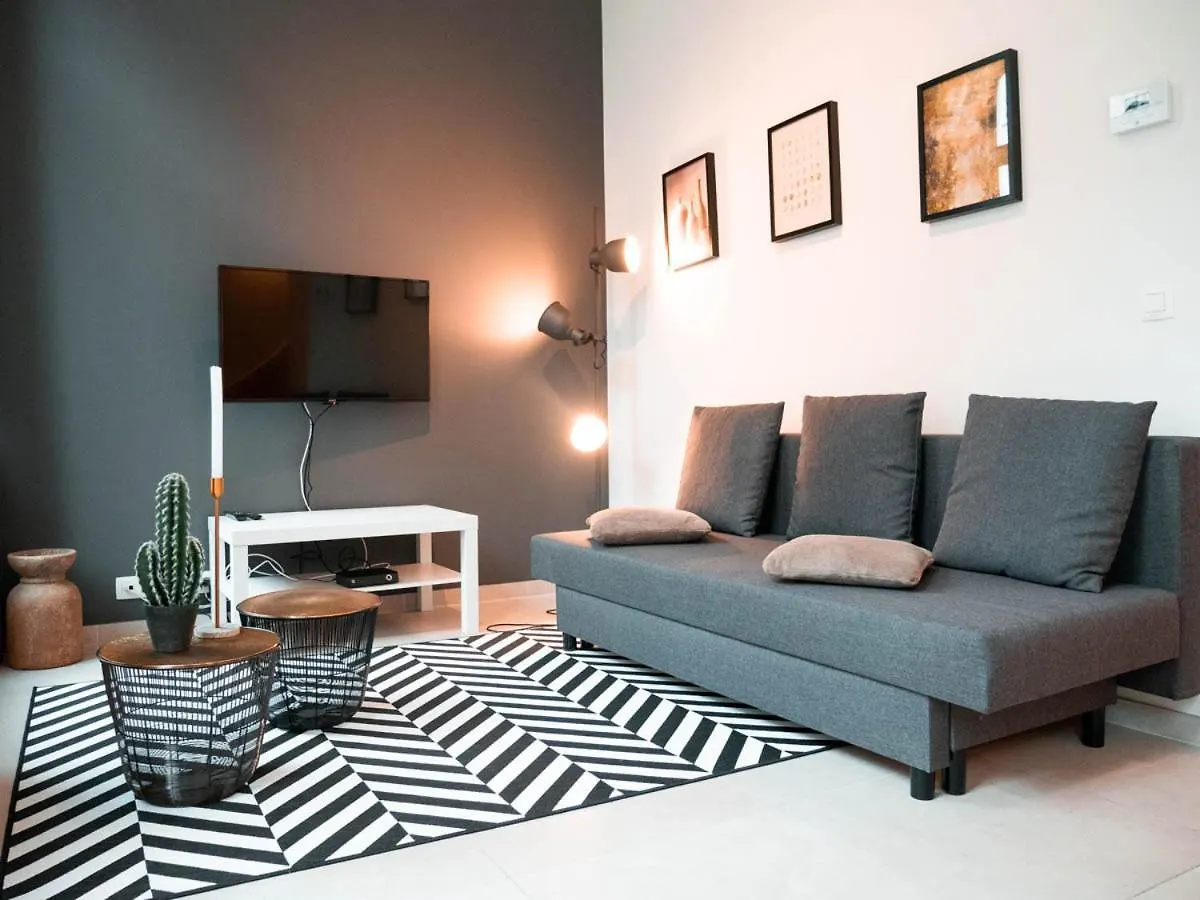 Smartflats - Diamant Antwerp 아파트